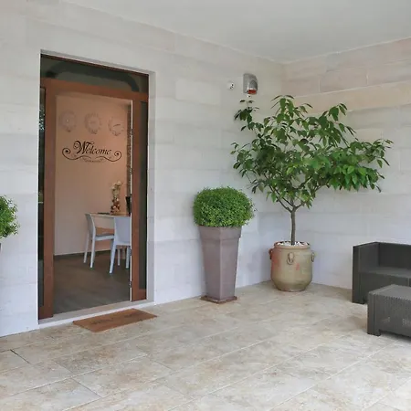 Apulia Dream לינה וארוחת בוקר 4*